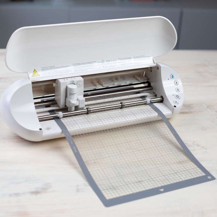 Mata Silhouette mocny klej do ploterów Cameo i Portrait