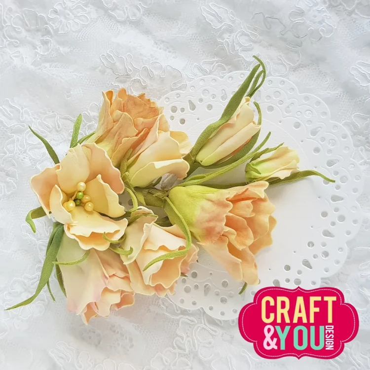 Wykrojnik Kwiat Eustoma CW139