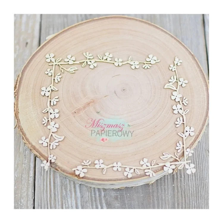 Narożniki oplecione kwiatuszkami - tekturka ozdobna