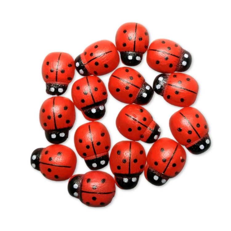 Biedronki drewniane Czerwone 10x13 mm 15 sztuk